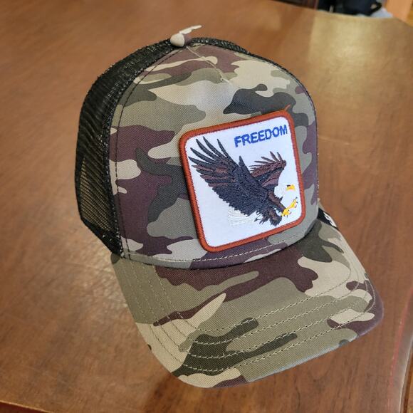 GOORIN BROS Freedom Camouflage Eagle Trucker Hat New with tags. One size - Picture 1 of 8